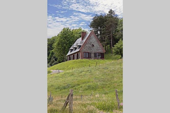 Location de vacances pour 12 personnes, avec jardin et vue à Saint-Jouin-Bruneval - 4