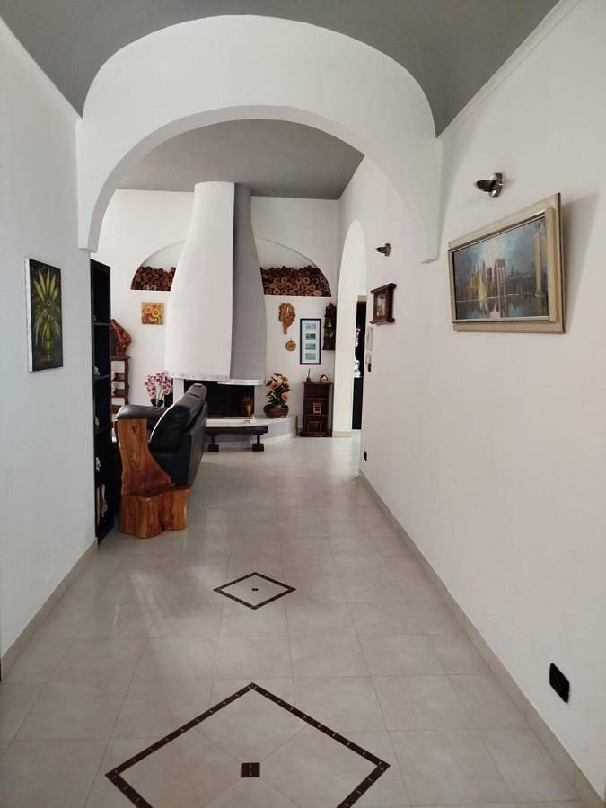 Ferienwohnung für 6 Personen, mit Garten in Aradeo