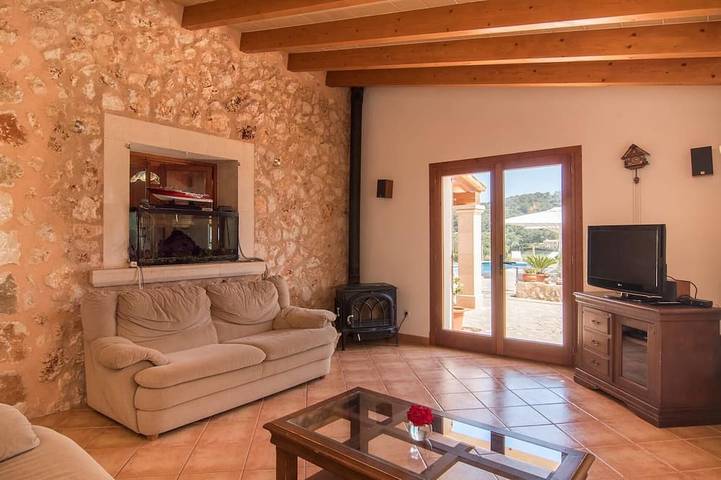 Awesome home in SHorta with private swimming pool, can be inside or outside in s'Horta, Felanitx