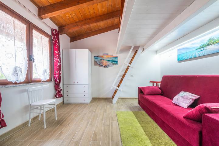 Monolocale intero, Appartamento Monolocale "Confortevole Loft Sud Sardegna" con Balcone & Wi-Fi in San Giovanni Suergiu, Sulcis Iglesiente