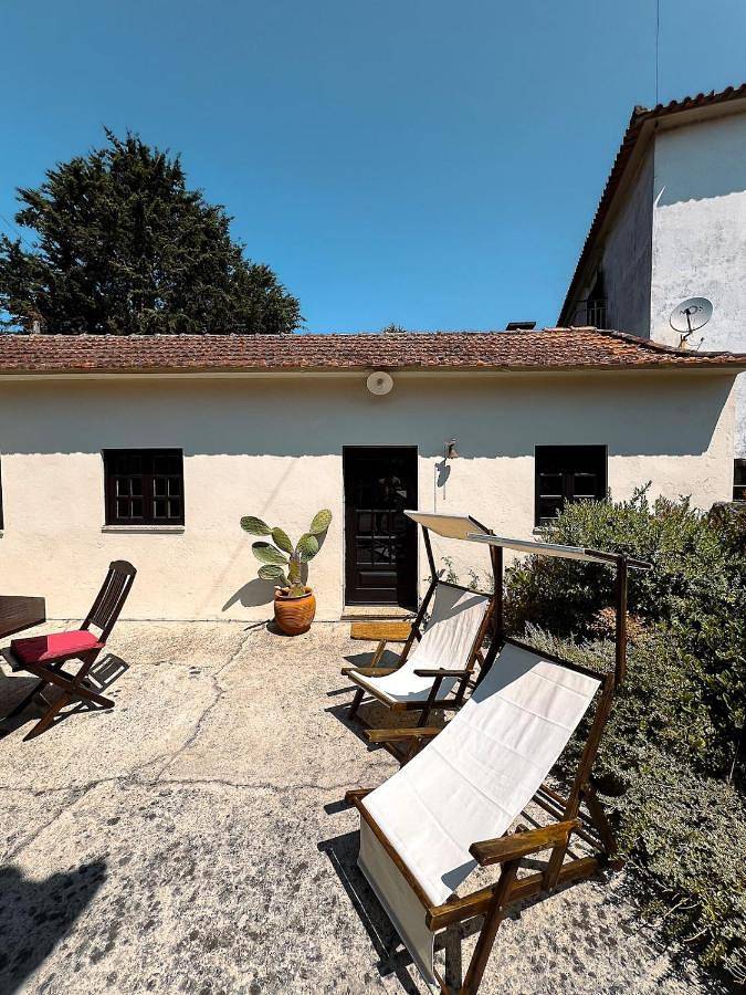 Location de vacances pour 5 personnes, avec vue ainsi que balcon et jardin dans Árvore - 4