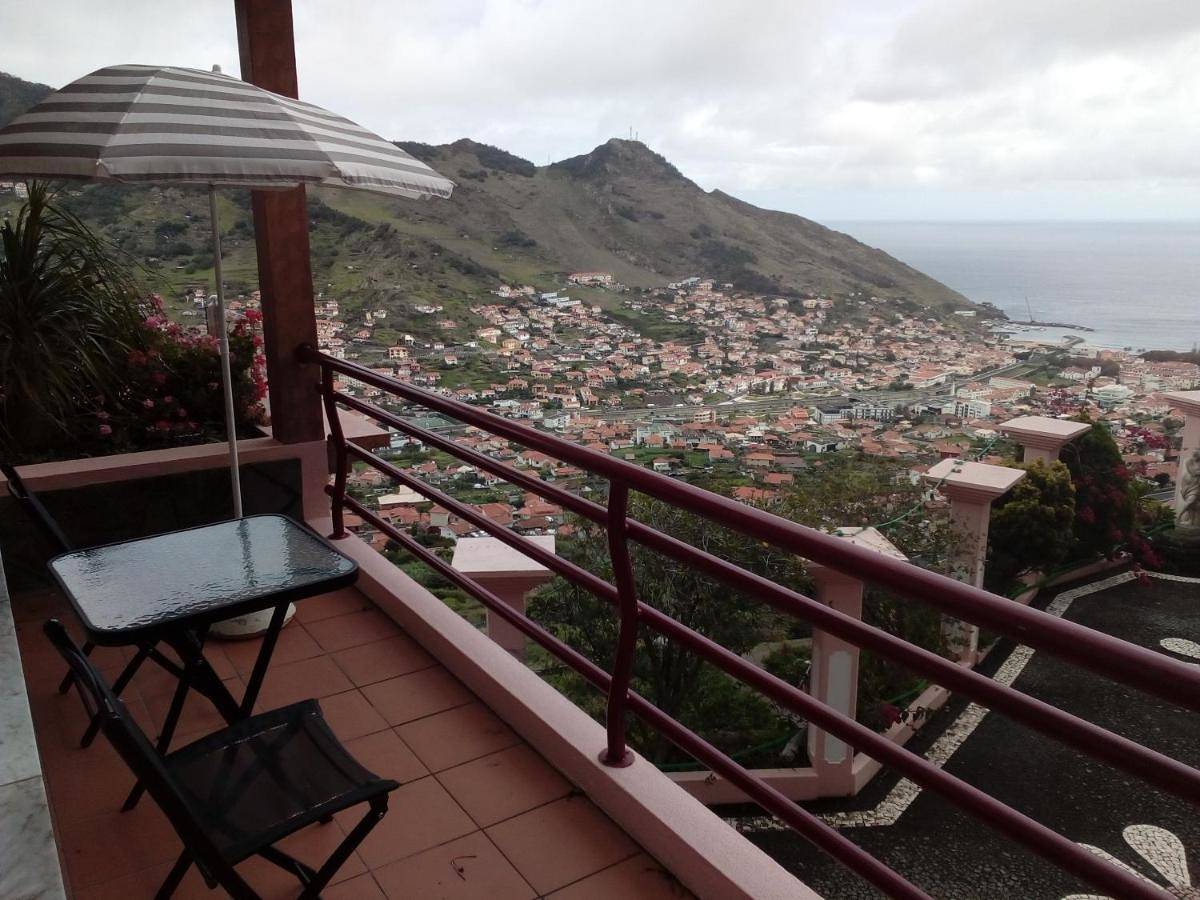 Apartment with Balcony in Machico, Madeira
