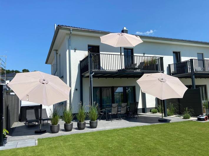 Ferienhaus für 8 Personen, mit Garten und Seeblick sowie Ausblick und Sauna in Muldestausee - 2