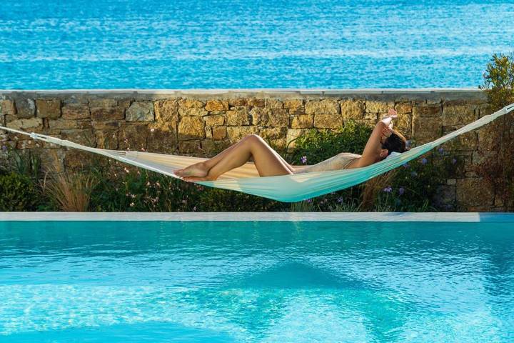 Hôtel pour 3 personnes, avec terrasse ainsi que piscine et sauna, adapté aux familles