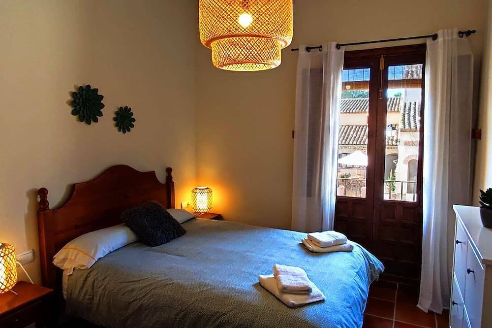 Masía de San Juan House nº5 (sleeps 2 to 4) in Altura (Espanha), Castellón Province