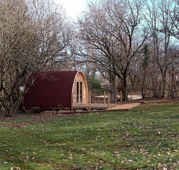 Location de vacances pour 2 personnes, avec bassin pour enfant et vue ainsi que piscine et jardin à Limogne-en-Quercy - 2