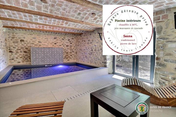 Location de vacances pour 4 personnes, adapté aux familles à Grospierres