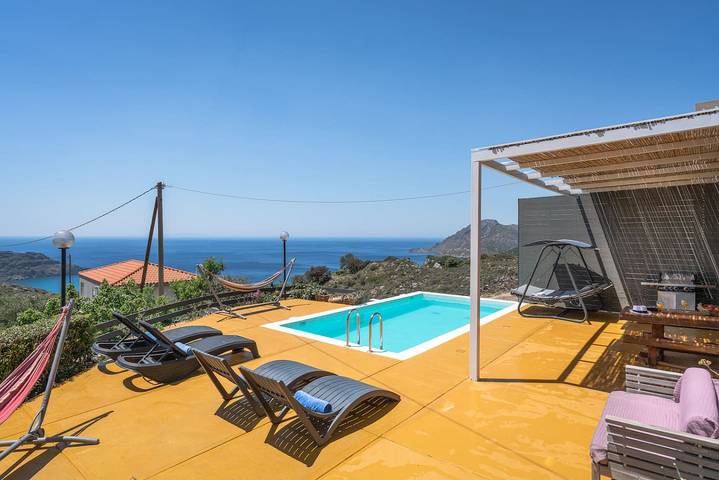 Ferienhaus für 6 Personen mit Balkon in Myrthios, Rethymno und Umgebung