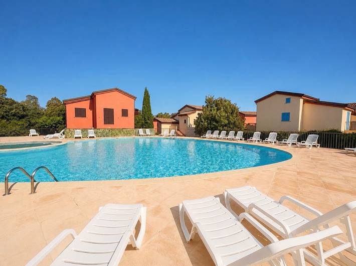 Apartamento de vacaciones para 4 personas, con terraza y piscina - 1