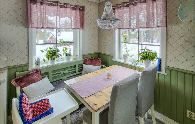 Ferienhaus für 4 Personen mit Terrasse in Älvdalen und Umgebung