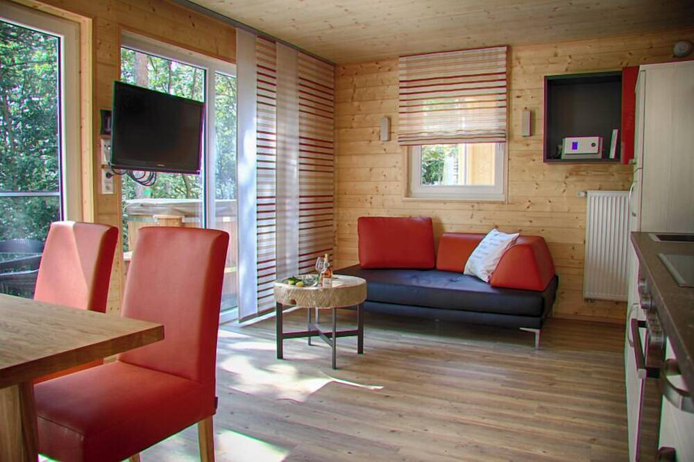 Ganze Wohnung, Ferienhaus \"Am Sandstein\" (70 m2) mit beheizter Steinterrasse in Markt Nordheim, Steigerwald