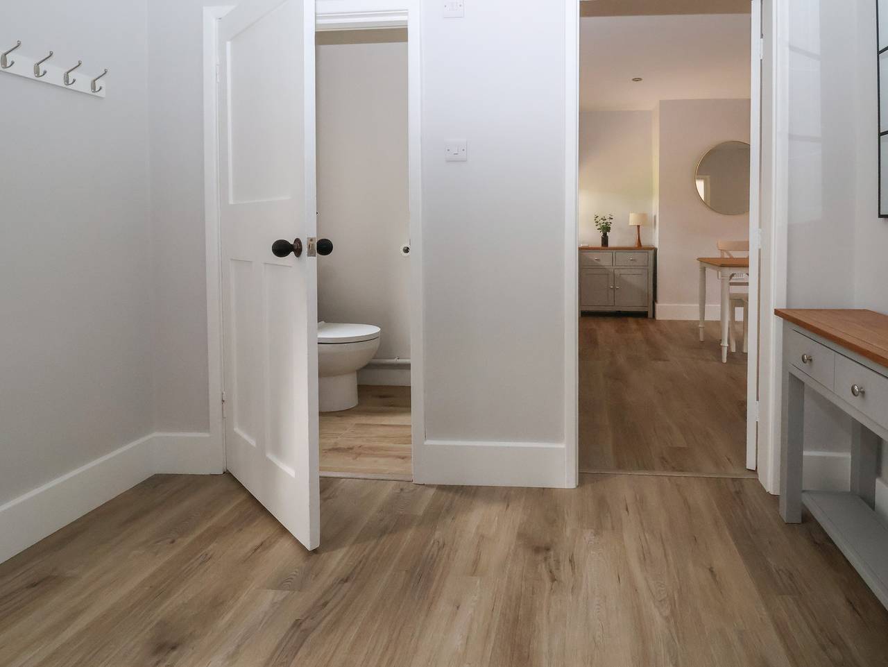 2 Golf Links Cottages in Cheshire West and Chester