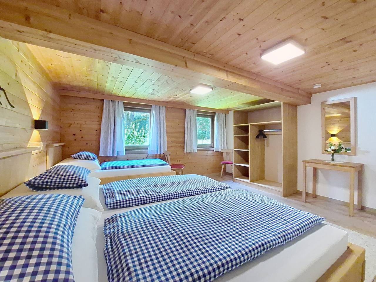 Ferienhaus Dinkl in Stummerberg, Ski-Optimal Hochzillertal