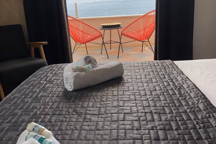 Location de vacances pour 6 personnes, avec jardin à Casalabriva - 3