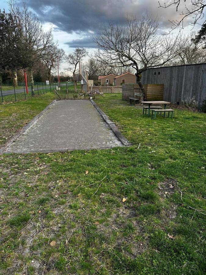 Gîte pour 4 personnes, avec terrasse et piscine, animaux acceptés à Labouheyre - 4