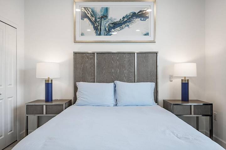 Vacation rental for 8 people, with hot tub in Cape Coral