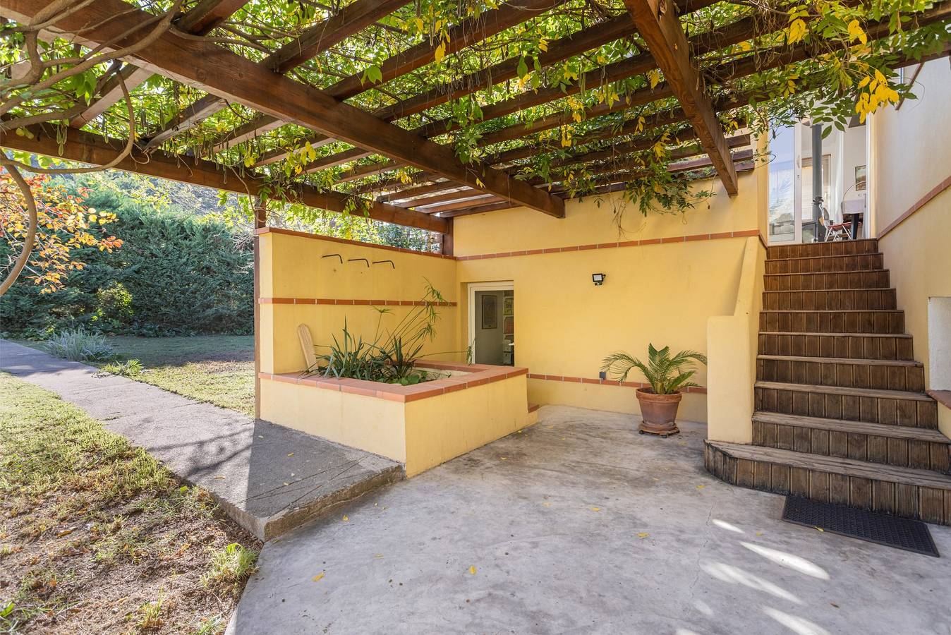 Apartamento entero, Apartamento «Céret» con vistas a la montaña, piscina compartida y Wi-Fi in Céret, Costa mediterránea (Francia)