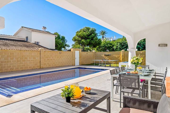 Finca für 8 Personen, mit Garten und Terrasse in Estepona - 4