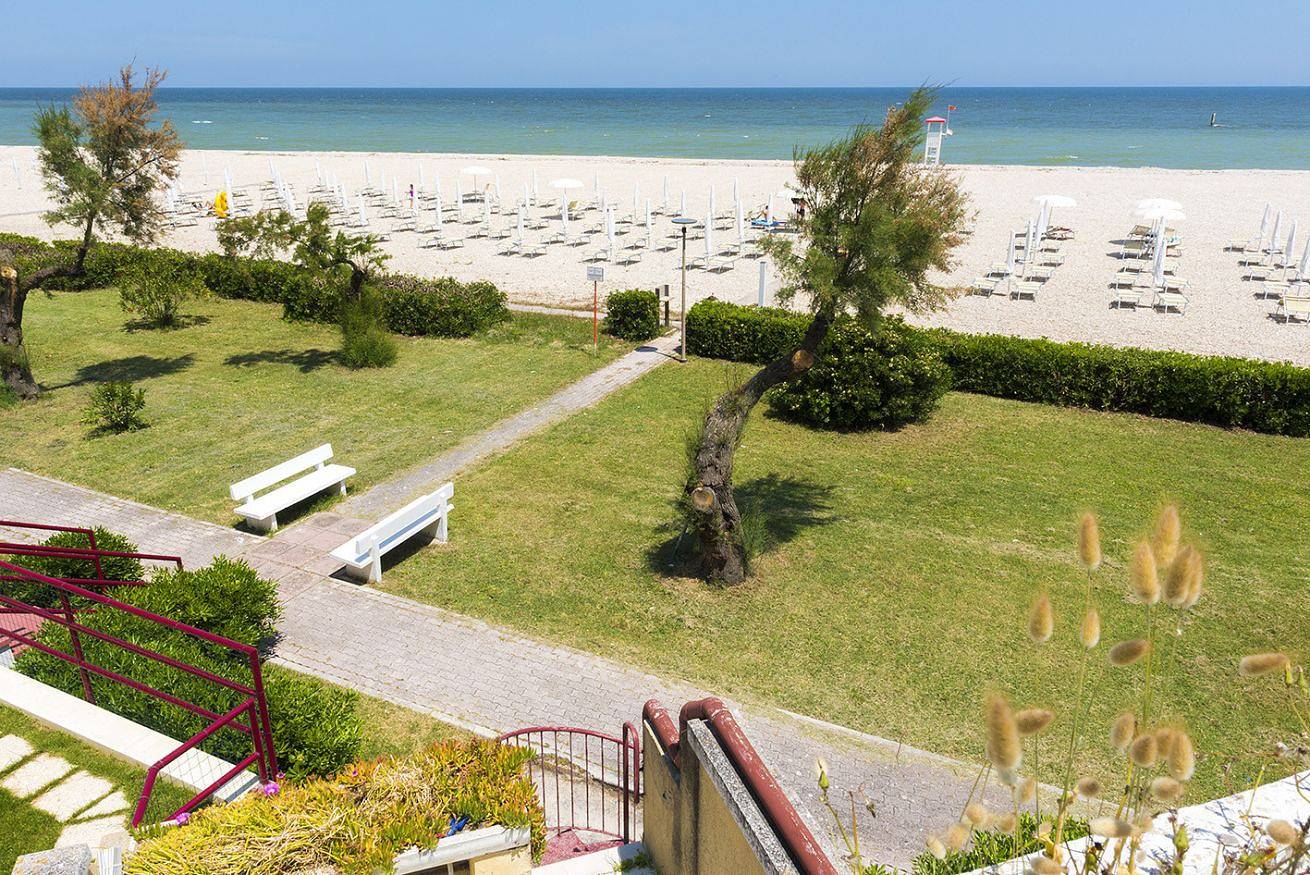 Ganze Wohnung, Se013 - Senigallia, large studio by the sea at the Piramidi residence in Senigallia, Senigallia (Gemeinde)