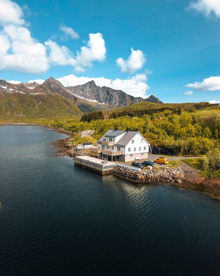Ferienhaus für 2 Personen, mit Garten und Seeblick sowie Ausblick und Sauna in Vågan