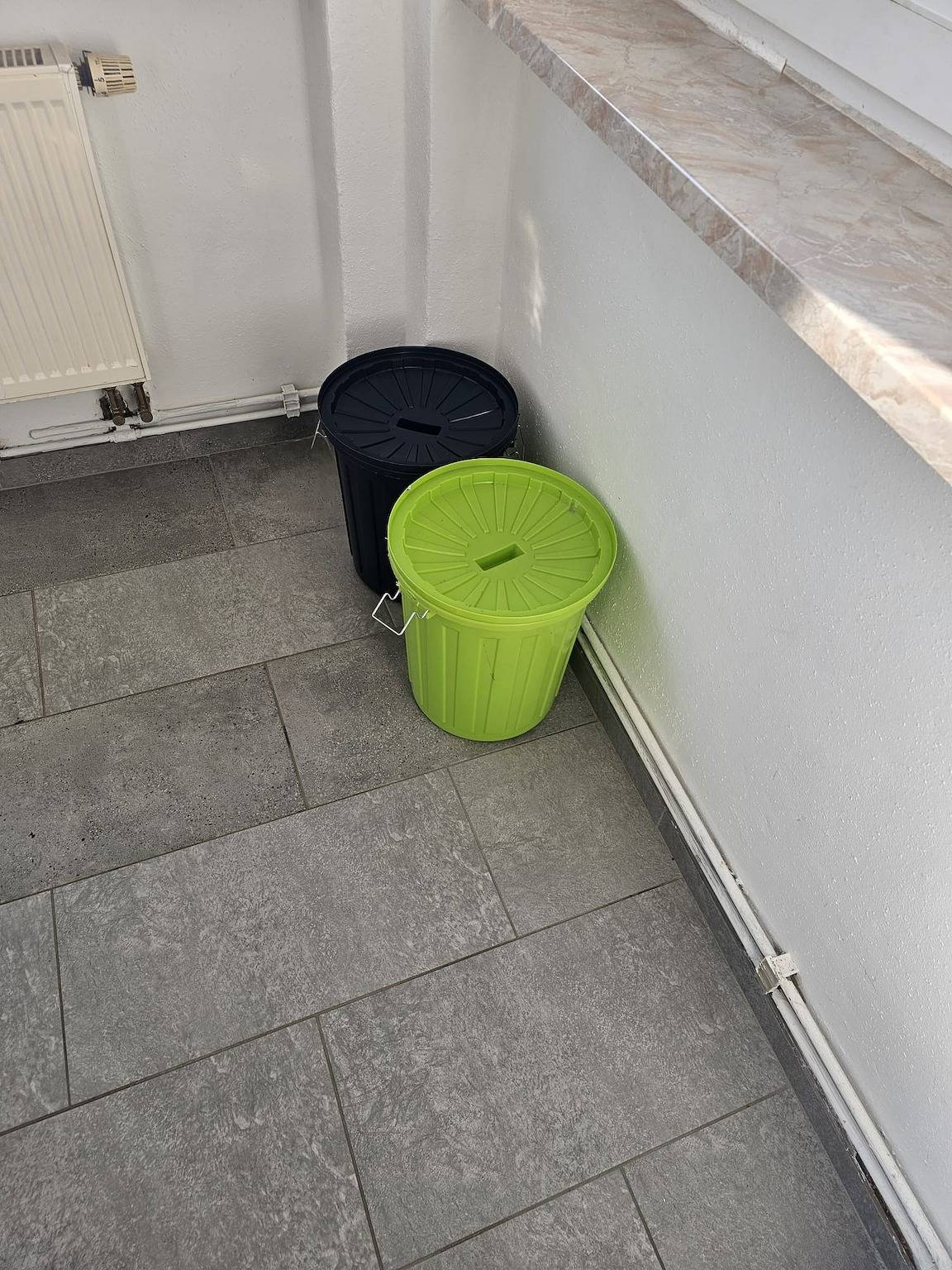 Ganze Ferienwohnung, Voll ausgestattete Monteur- Ferienwohnung direkt an der Raffinerie Leuna in Leuna, Saale-Unstrut