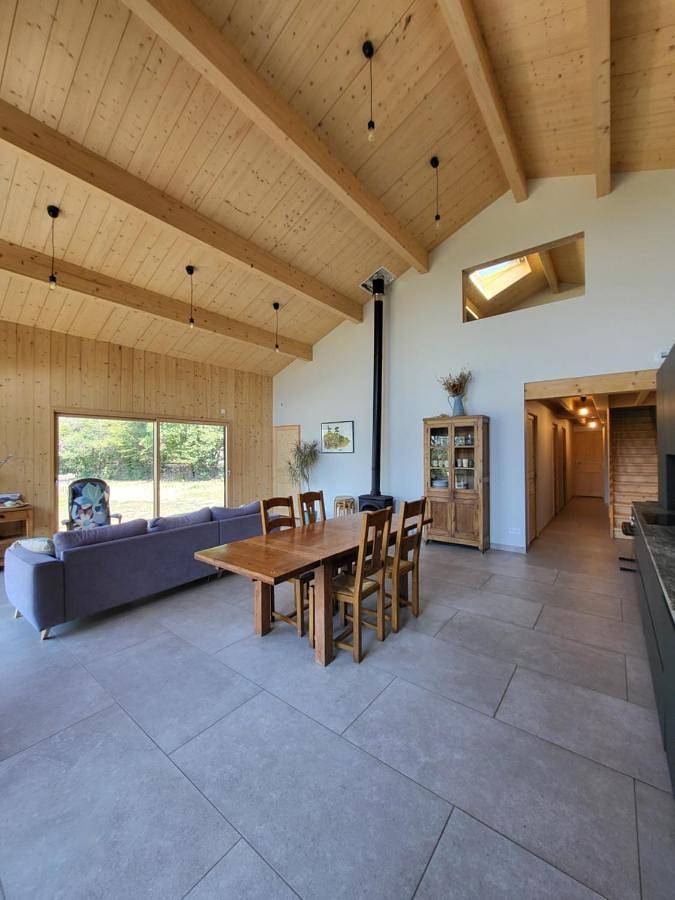 Casa de vacaciones para 8 personas, con jardín y vistas en Estavar