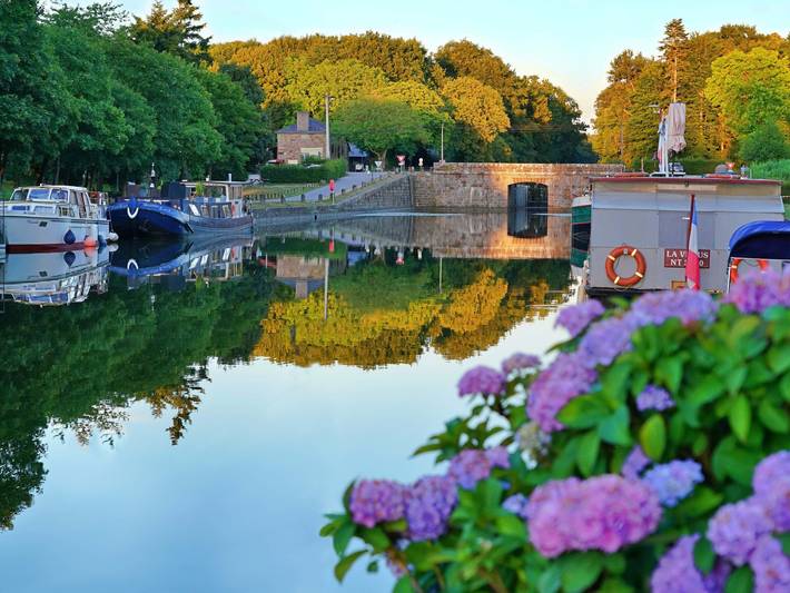 Location de vacances pour 4 personnes, avec jardin à Hédé-Bazouges - 2