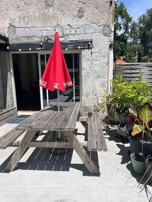 Location de vacances pour 8 personnes, avec Terrasse et Jardin dans Sabres - 4