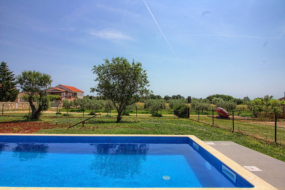 Villa für 10 Personen mit Pool in Pomer, Südküste Istrien