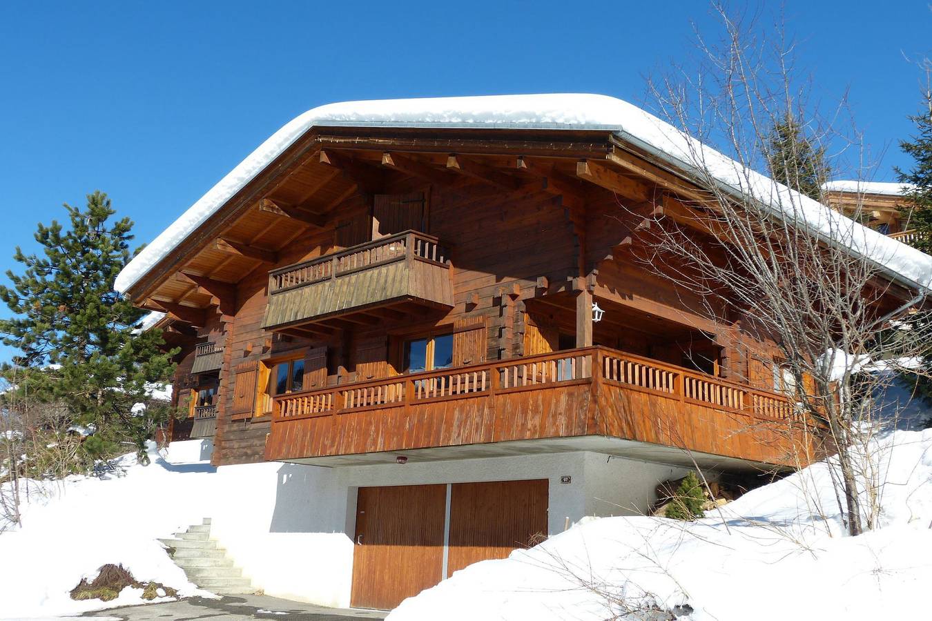 Individual 10 guests, chalet, fireplace, garage, Wi-Fi access (Piso04) in La Clusaz, Región de Annecy
