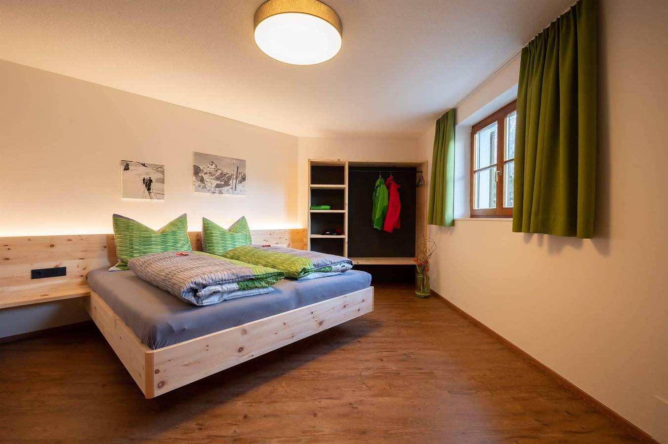 Ganze Ferienwohnung, Appartement 44 m²/1 Schlafzimmer/1x Du/Wc in Rätikon Gebirgsgruppe, Vandans