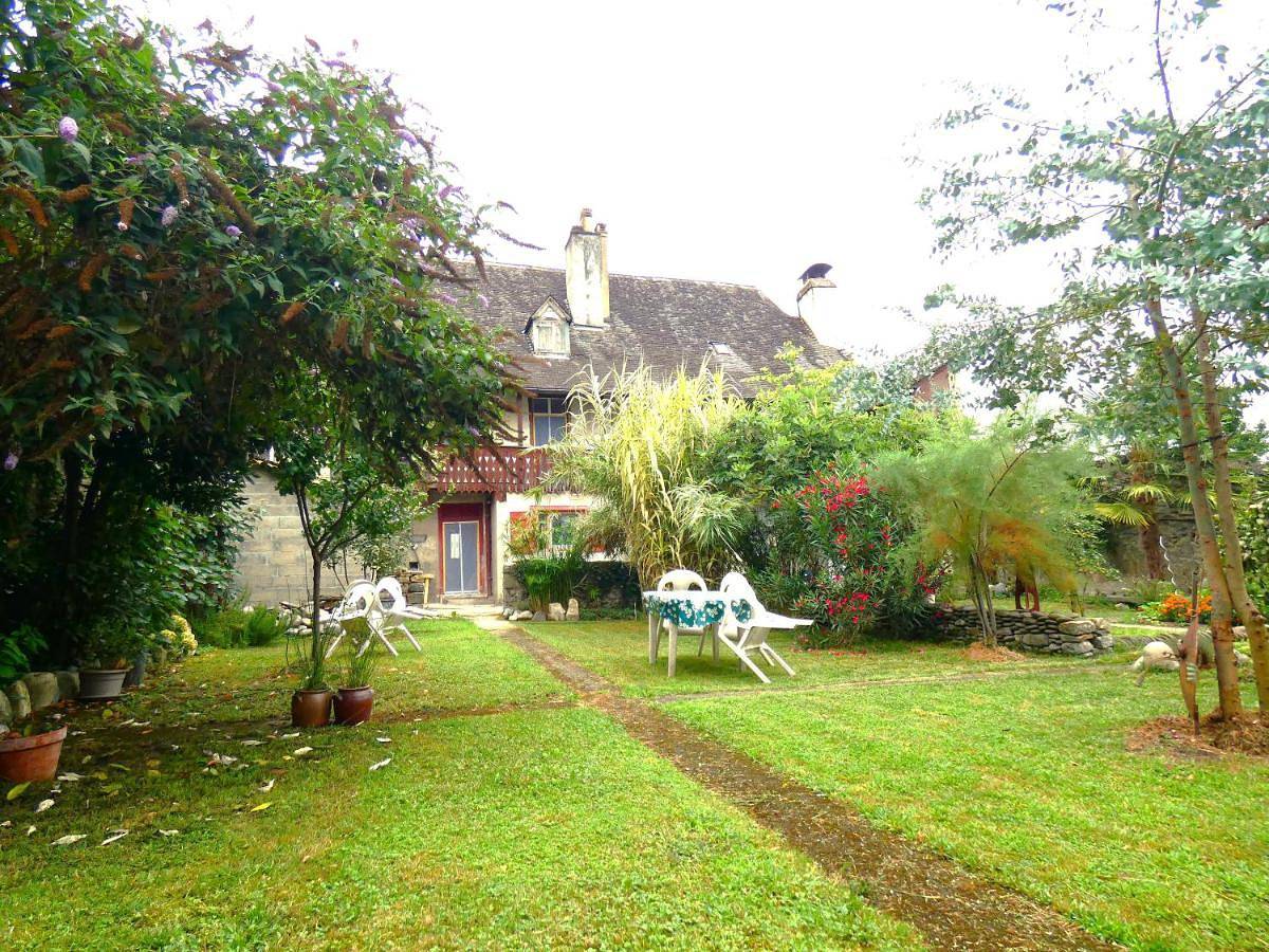 Air de Monade in Oloron-Sainte-Marie, Béarn
