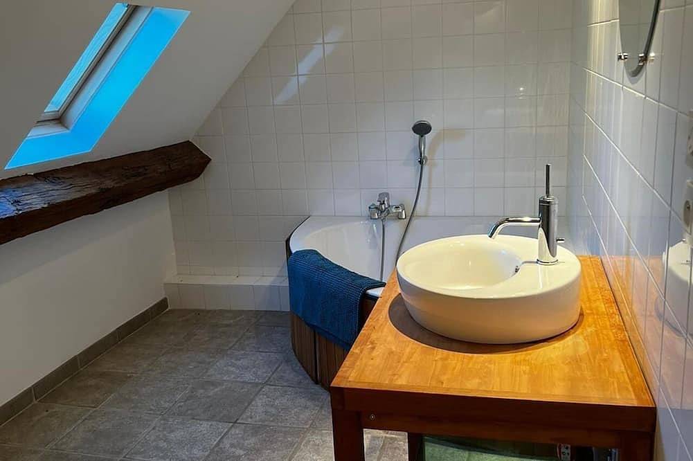 Les Janets Grande Maison 12 Personnes Proche Guédelon in Saint-Sauveur-en-Puisaye, Auxerre und Umgebung