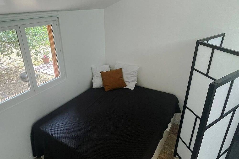 Appartement Iii zw. Bordeaux & Atlantik  - Tiny House \"Rosa\" in Brach, Regionaler Naturpark Médoc
