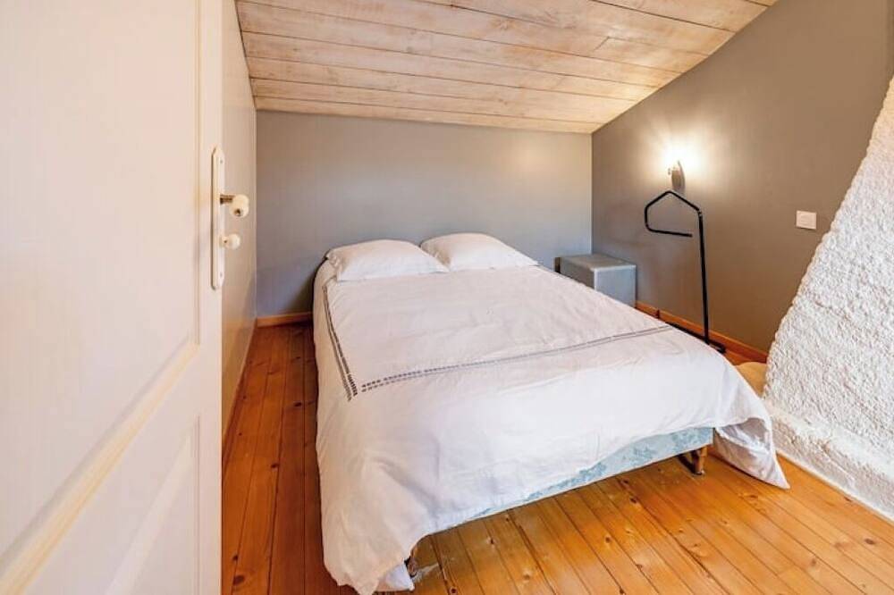 Gîte de Charme 85m2 - Piscine Chauffée - 4 + 1 lit bébé in Montreuil-Bellay, Vallée de la Loire