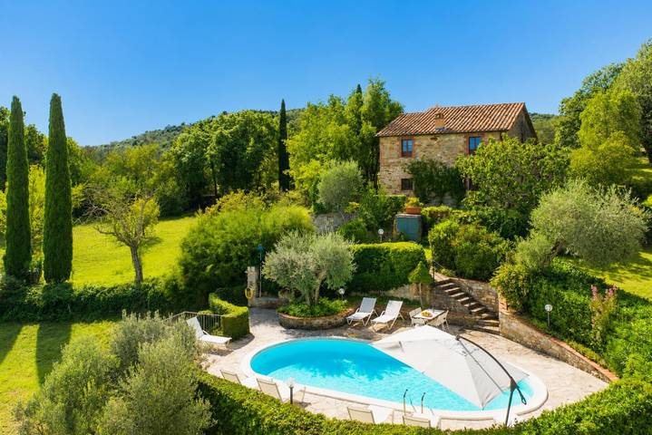 Villa con piscina per 8 persone, con Terrazza e Giardino in Umbria