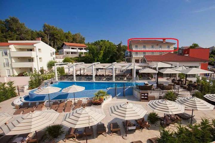 Ganze Ferienwohnung, Ferienwohnung mit Balkon und Meersicht in Soline, Krk