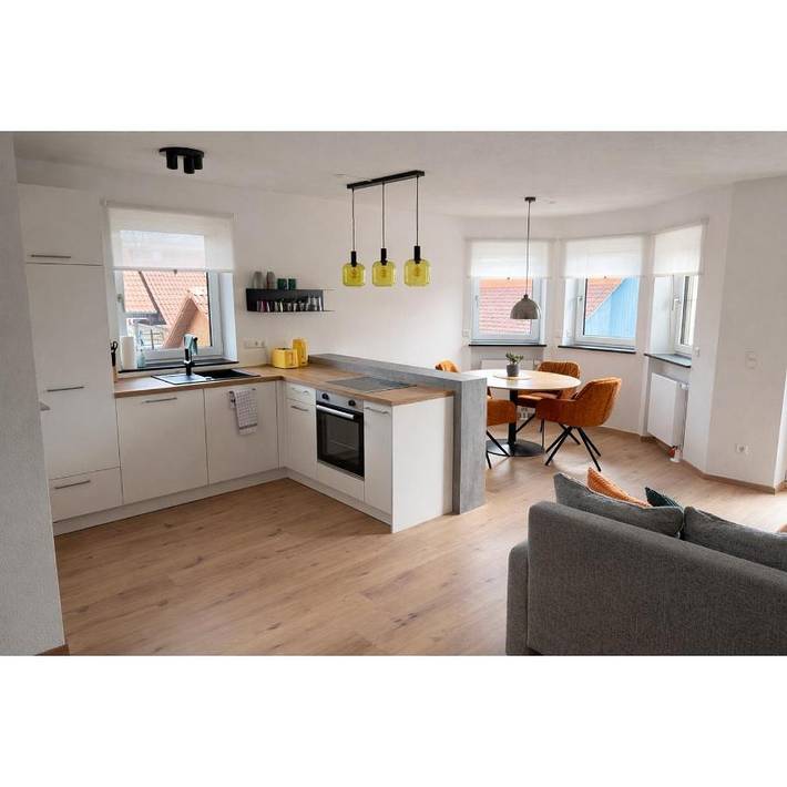 Ferienwohnung für 6 Personen, mit Balkon und Ausblick in Offingen - 2