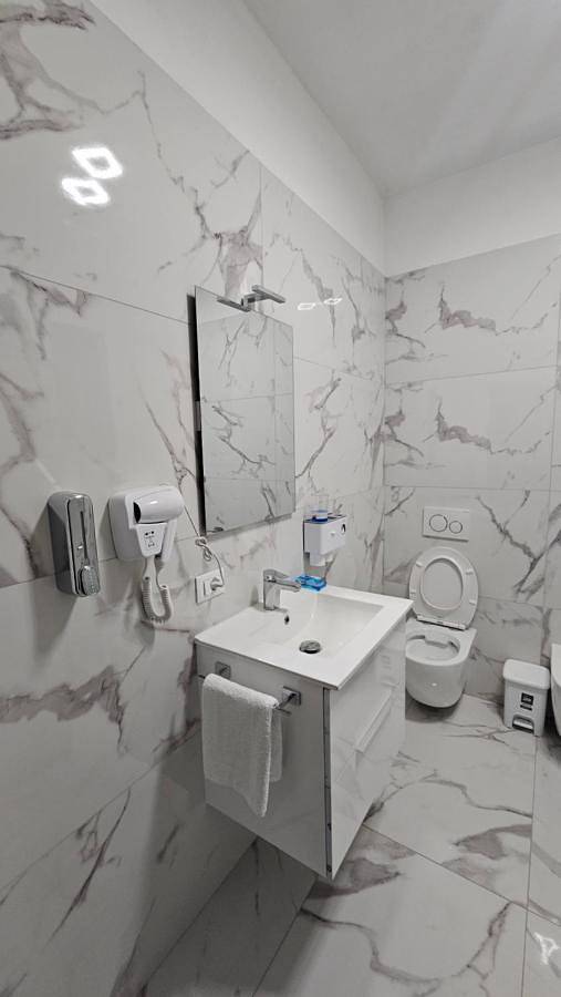 Chambre d’hôte pour 2 personnes, avec jardin et vue, adapté aux familles à Mira - 4