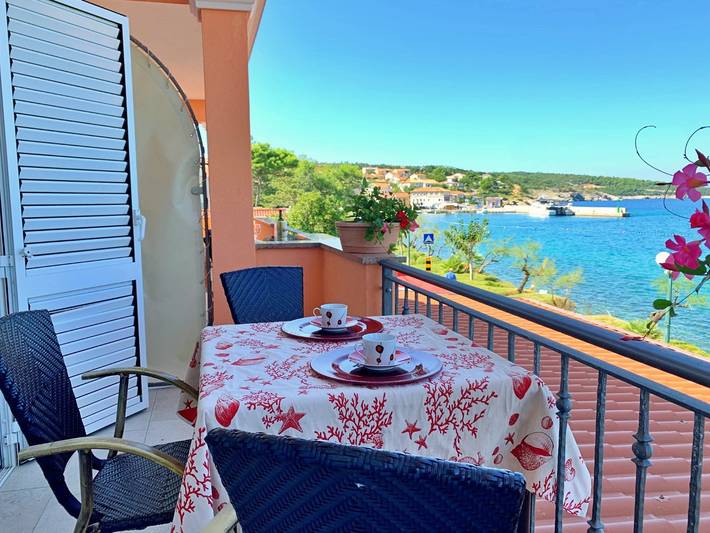 Ferienwohnung für 3 Personen, mit Balkon/Terrasse in Silo (Krk) - 2