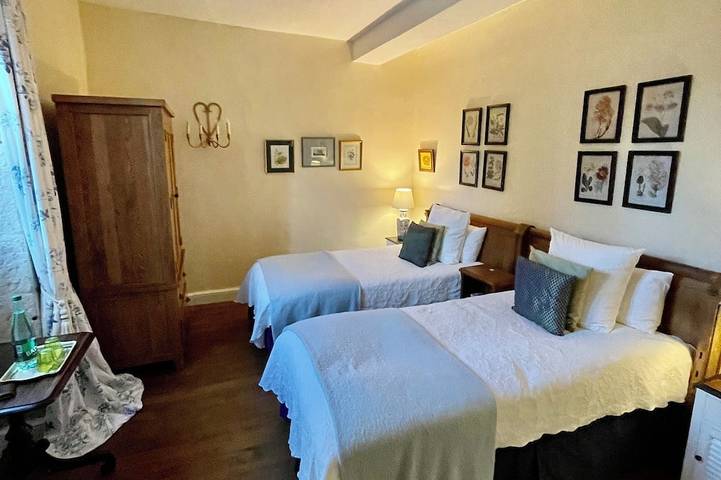 Location de vacances pour 8 personnes, avec jardin et jacuzzi, animaux acceptés à Saint-Privat-des-Prés - 4