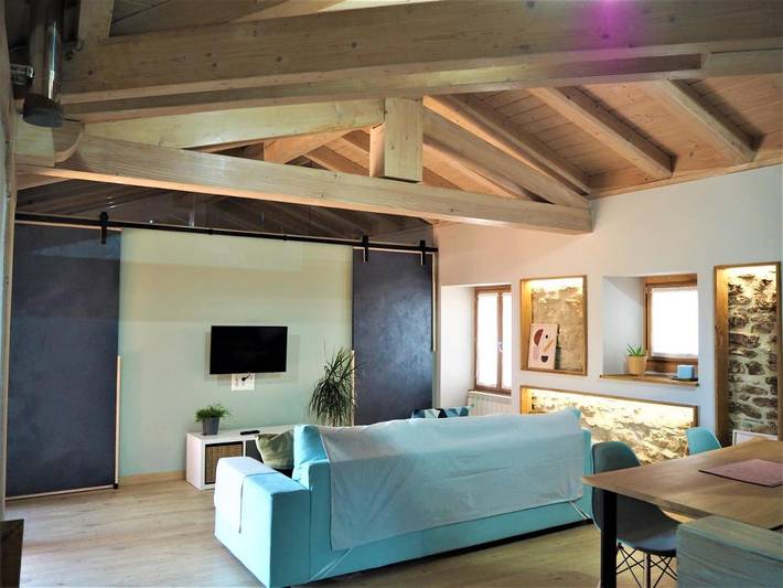 Apartamento de vacaciones para 5 personas, con vistas y jardín en Cuenca de Pamplona - 2