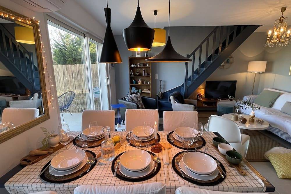 Maisons Le Clos Du Moulin 2**** Villa avec jardin, clim, wifi, parking privé in Entraigues-sur-la-Sorgue, Vaucluse