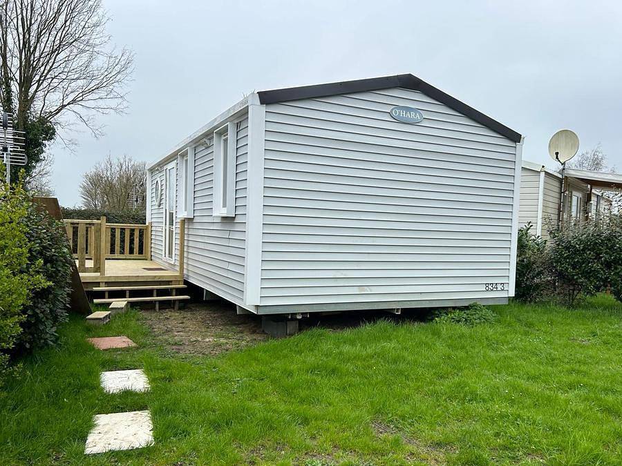 Camping Le Clairmarais - Mobilhome 4 personnes - Mobil-home Confort 2 chambres - Entre 30 et 35 m² in Clairmarais, Région de Saint-Omer