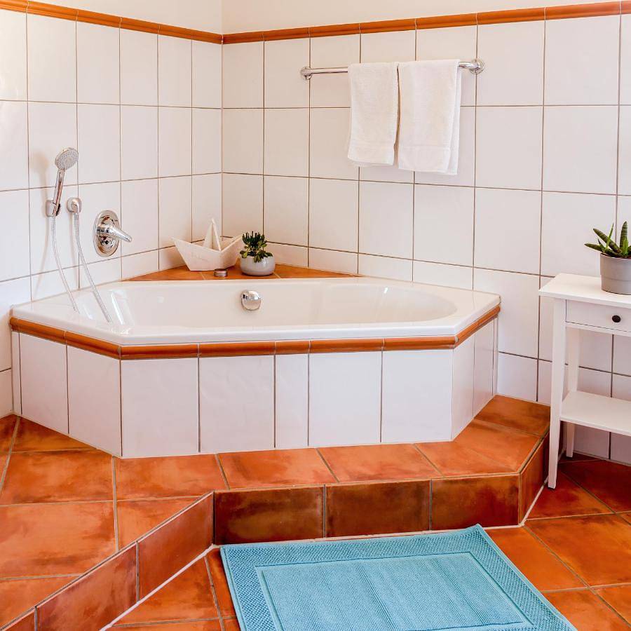 Ganze Wohnung, Charmante, großzügige Ferienwohnung Villa Fleurie in Bretten, Kraichgau