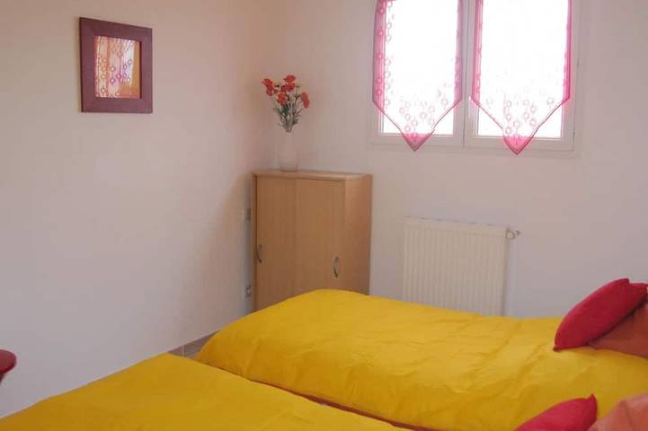 Location de vacances pour 6 personnes, avec jardin à Trèbes - 3