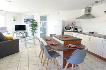 Gîte pour 3 personnes, avec jardin et terrasse à Clairvaux-les-Lacs