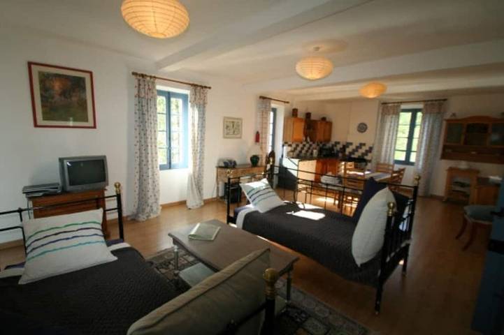 Location de vacances pour 4 personnes, avec balcon ainsi que jardin et piscine, animaux acceptés à Le Tech - 3