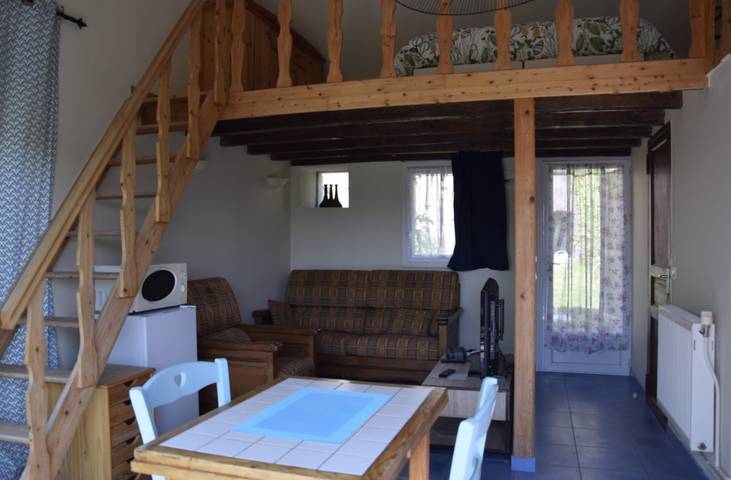 Gîte pour 2 personnes, avec terrasse dans le Puy-de-Dôme - 3