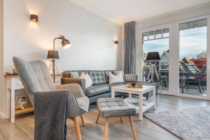 Ganze Wohnung, Villa Duene 4 - Strandfein in Binz in Ostseebad Binz, Binz